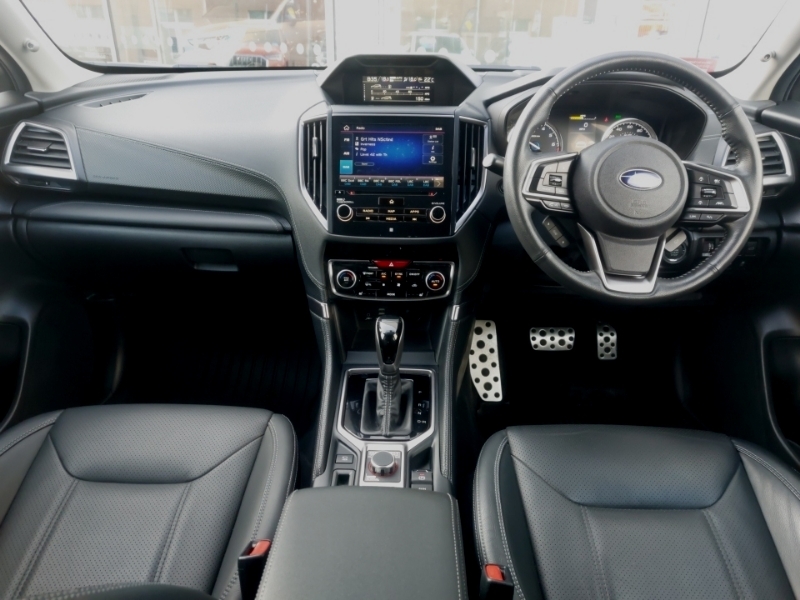 Subaru Forester 2.0I E-boxer Xe Premium Lineartronic Green #3