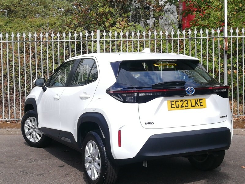 Toyota Yaris Cross 1.5 Hybrid Icon Cvt EG23LKE White #2