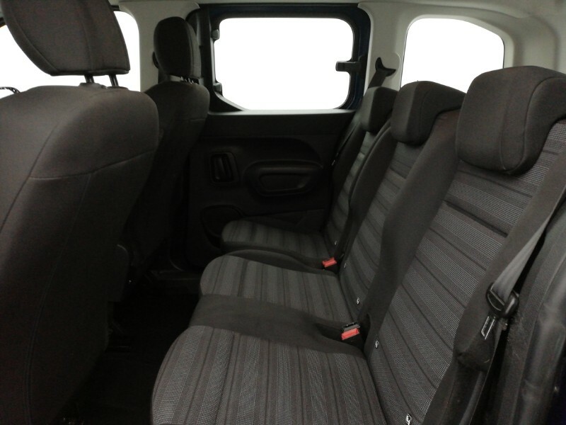 Vauxhall Combo Life 1.5 Turbo D 130 Energy Blue #6