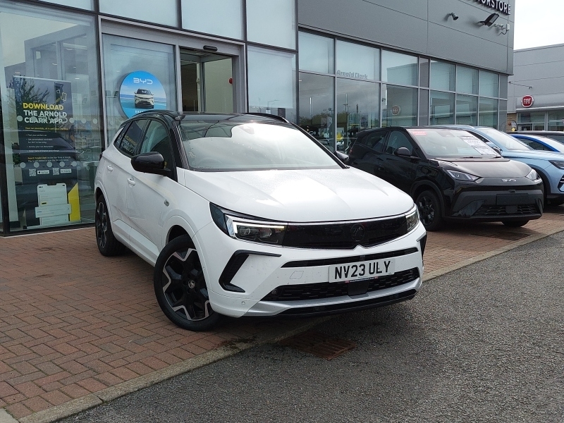 Vauxhall Grandland 1.2 Turbo Ultimate White