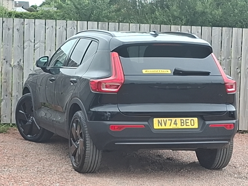 Volvo XC40 2.0 B4p Plus Black Edition NV74BEO Black #2