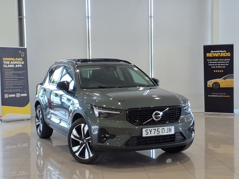 Volvo XC40 2.0 B3p Ultra Dark Green