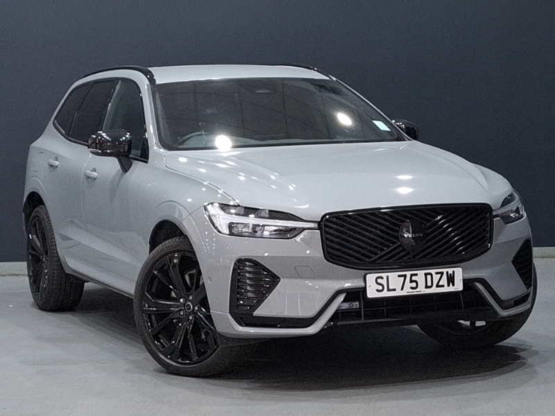 Volvo XC60 2.0 B5p Plus Black Edition Awd Geartronic Grey