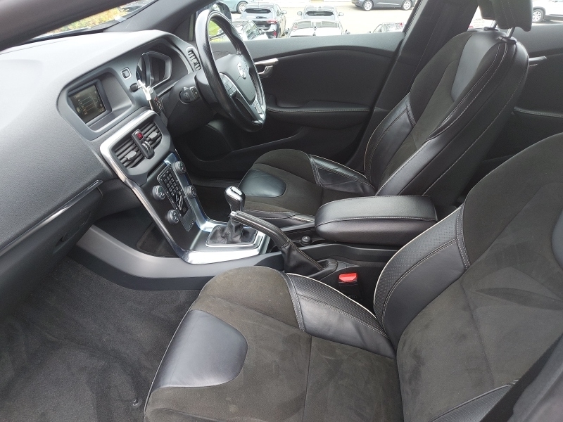 Volvo V40 T2 R Design Grey #5
