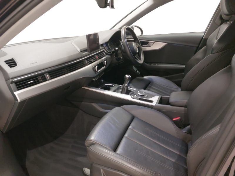 Audi A4 1.4T Fsi Sport WK67XBM Black #5