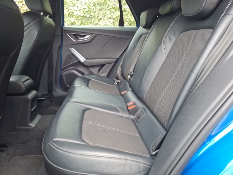 Audi Q2 35 Tfsi S Line S Tronic SO68NTN Blue #6