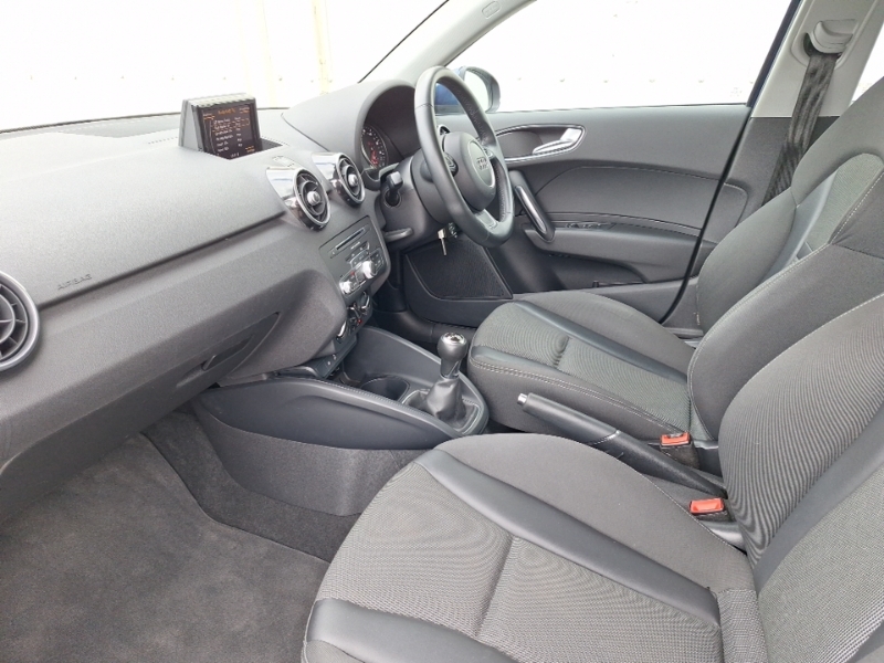 Audi A1 1.0 Tfsi Sport SA17FBS Blue #5