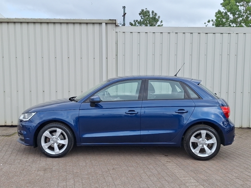 Audi A1 1.0 Tfsi Sport SA17FBS Blue #4