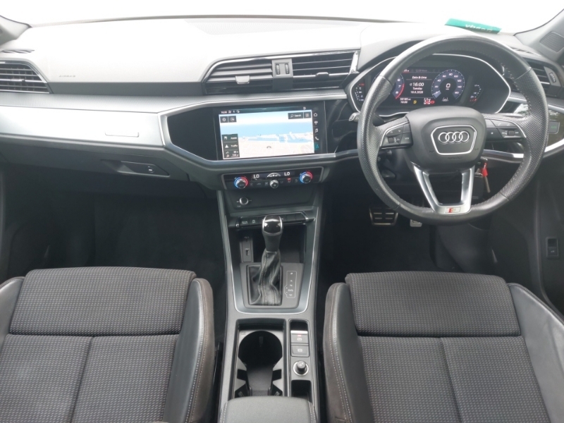 Audi Q3 40 Tfsi Quattro S Line S Tronic CT19HZE Black #3