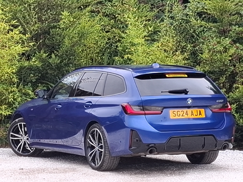 BMW 3 Series 320I M Sport Step SG24AJA Blue #2
