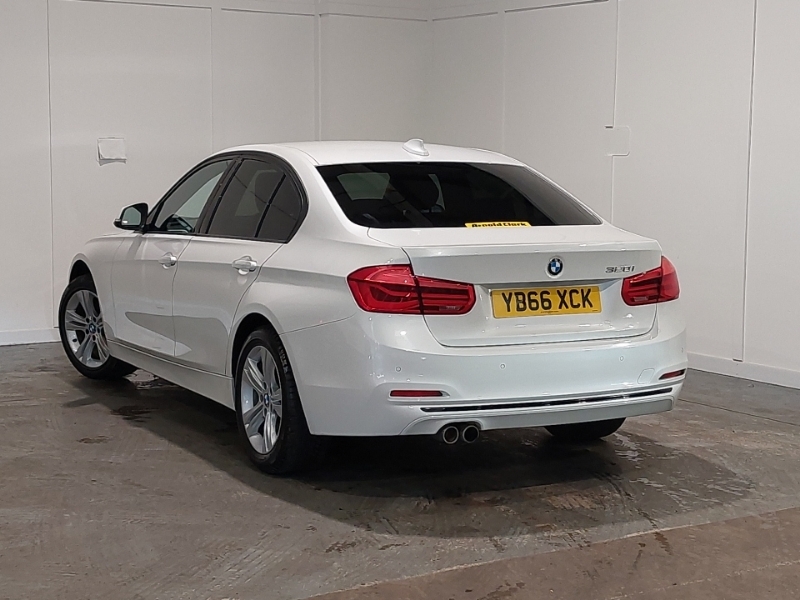 BMW 3 Series 320I Sport White #2