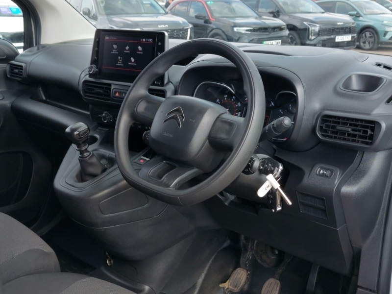 Citroen Berlingo 1.5 Bluehdi 1000Kg Enterprise Ed 100Ps 6 Speed Ss SO23BVH White #3