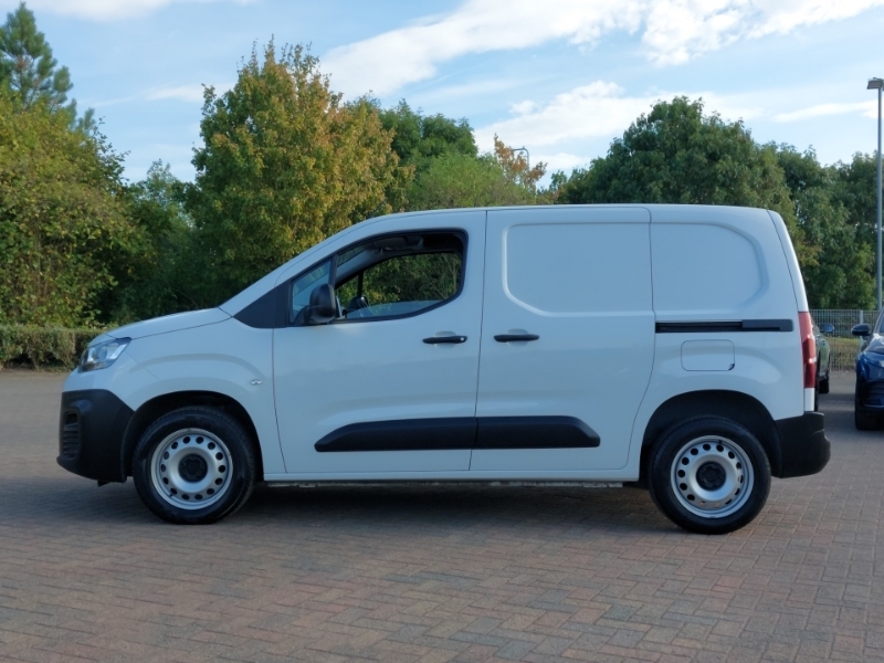 Citroen Berlingo 1.5 Bluehdi 1000Kg Enterprise Ed 100Ps 6 Speed Ss SO23BVG White #4
