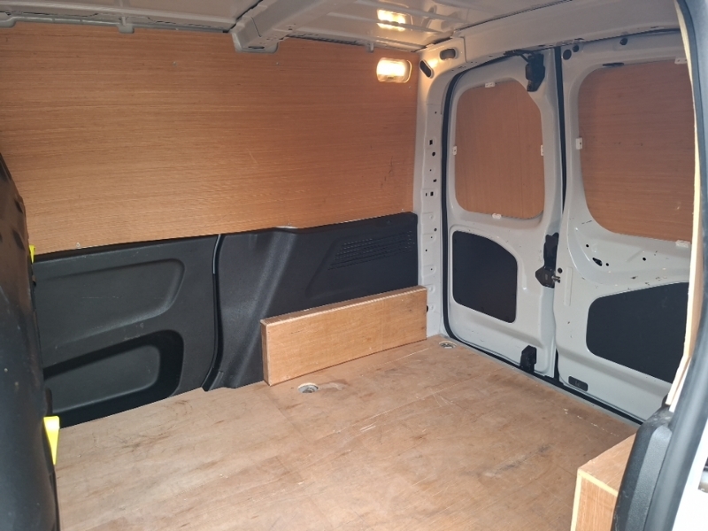 Citroen Berlingo 1.5 Bluehdi 100Ps Van Enterprise White #6