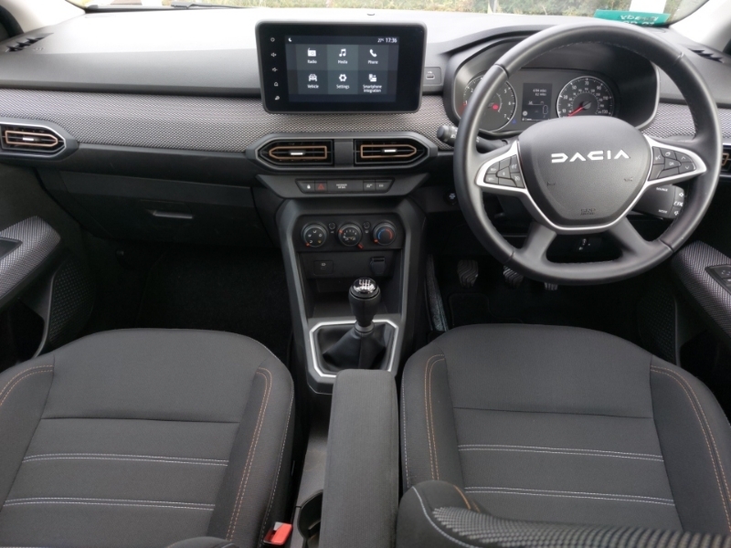 Dacia Sandero Stepway 1.0 Tce Expression MD25YBJ White #3