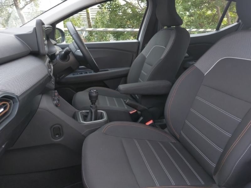 Dacia Sandero Stepway 1.0 Tce Expression MD25YBJ White #5