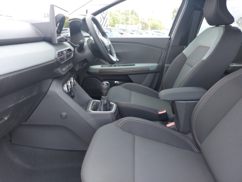 Dacia Sandero Stepway Hatchback 1.0 Tce Extreme SC26VZG Grey #5