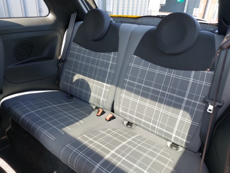 Fiat 500 1.0 Mild Hybrid Lounge YE21GWW Black #6