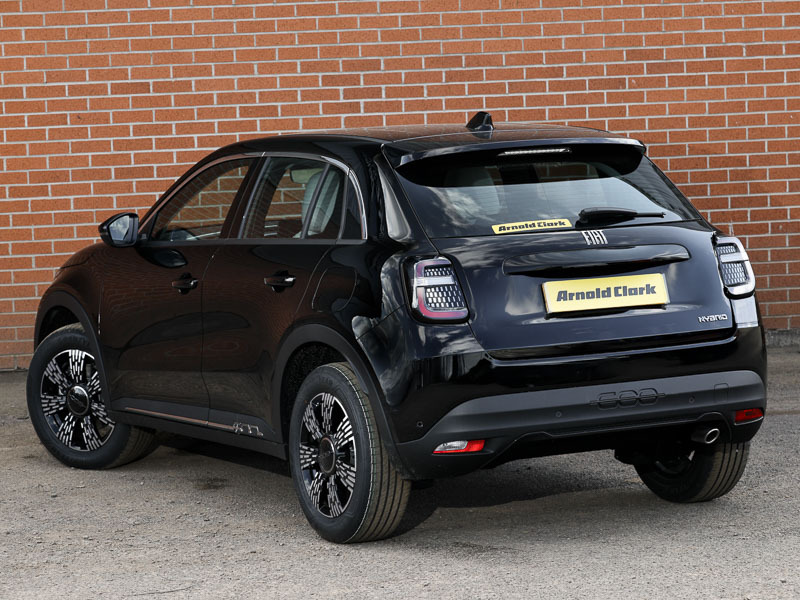 Fiat 600 1.2 Hybrid 48V Edct-6 ST26WCJ Black #2