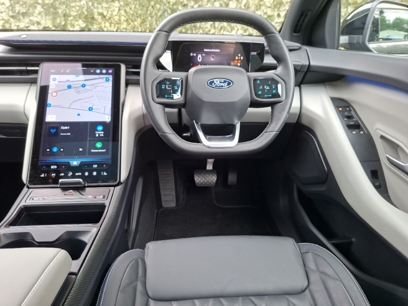 Ford Explorer Extended Range 79Kwh Premium Suv Black #8