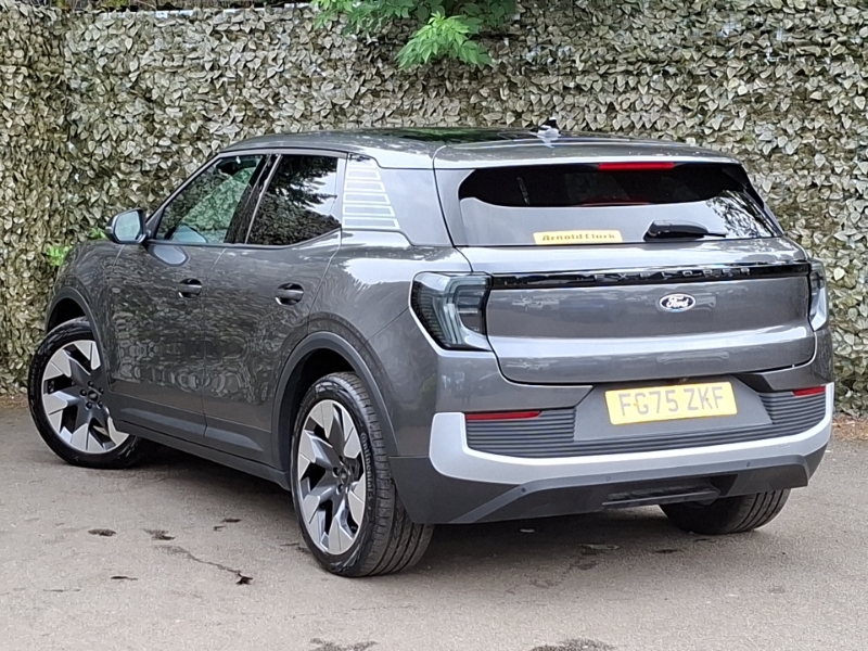 Ford Explorer Extended Range 79Kwh Premium Suv Black #2