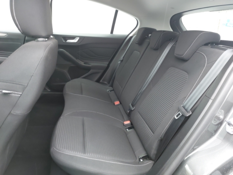 Ford Focus 1.0 Ecoboost Hybrid Mhev Titanium DN24SXO Grey #6