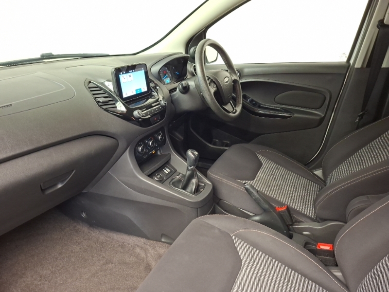 Ford KA+ Active White #5