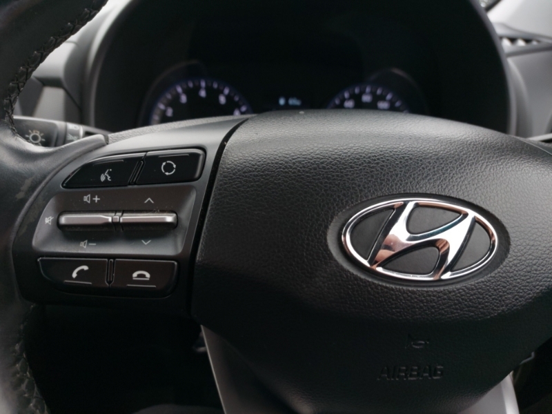 Hyundai Kona 1.0 T Gdi Play Suv White #12