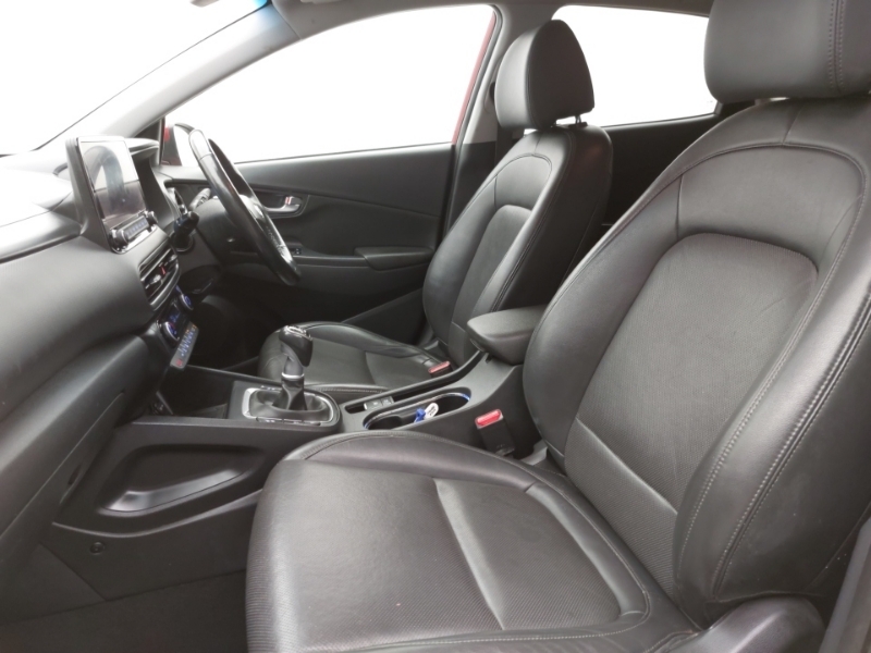 Hyundai Kona 1.0 Tgdi 48V Mhev Ultimate MA71LNW Red #5