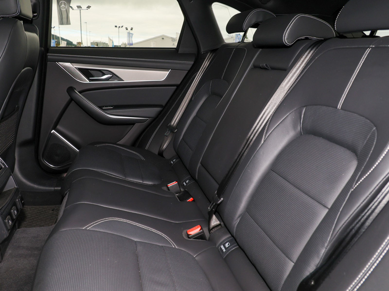 Jaguar F-Pace 2.0 D200 R-dynamic Se Black 90Th Anniv SY74WGJ Black #6