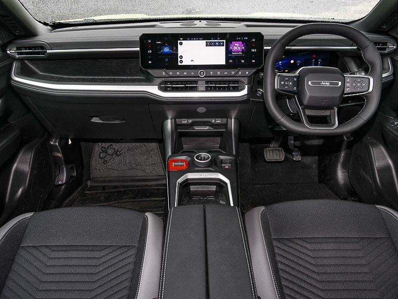 Jeep Compass 1.2 E-hybrid First Edition Dct BC26CXO White #3