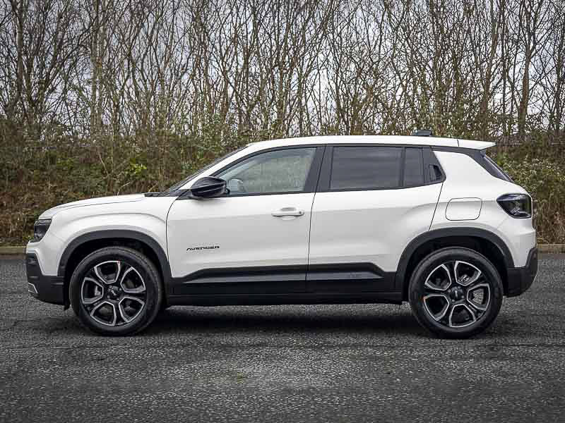 Jeep Avenger 1.2 E-hybrid Altitude Dct White #4
