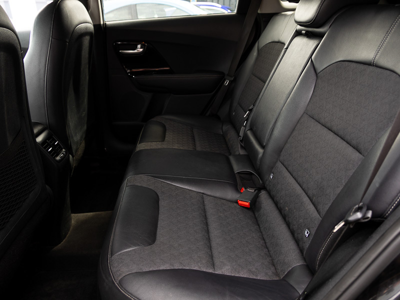 Kia Niro 1.6 Gdi Hybrid 2 Dct PK70DKU Black #6