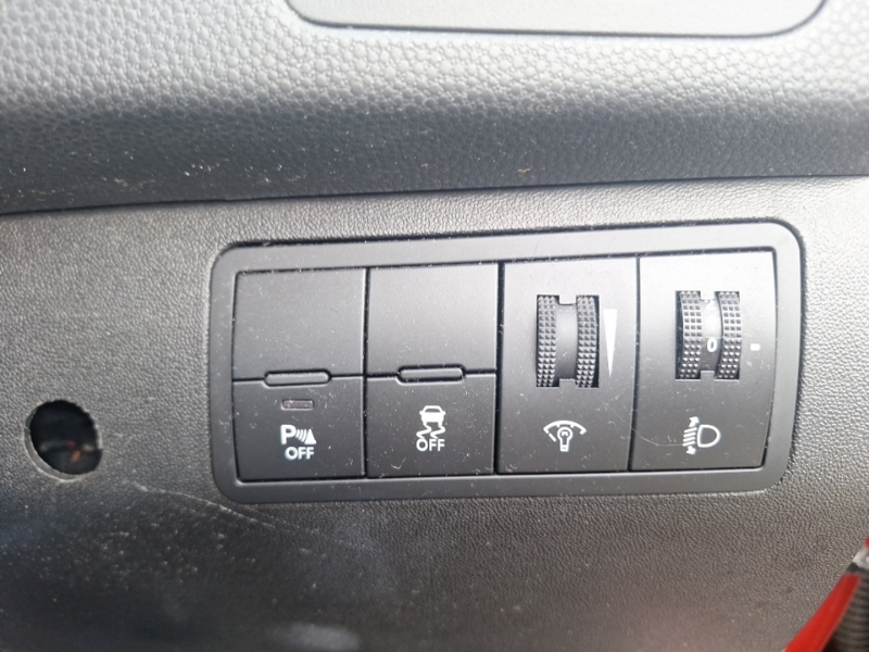 Kia Venga 3 Isg Black #15