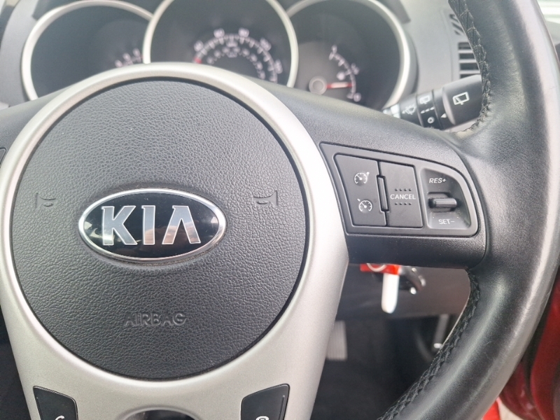 Kia Venga 3 Isg Black #13