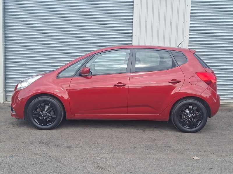Kia Venga 1.6 3 6 Red #4