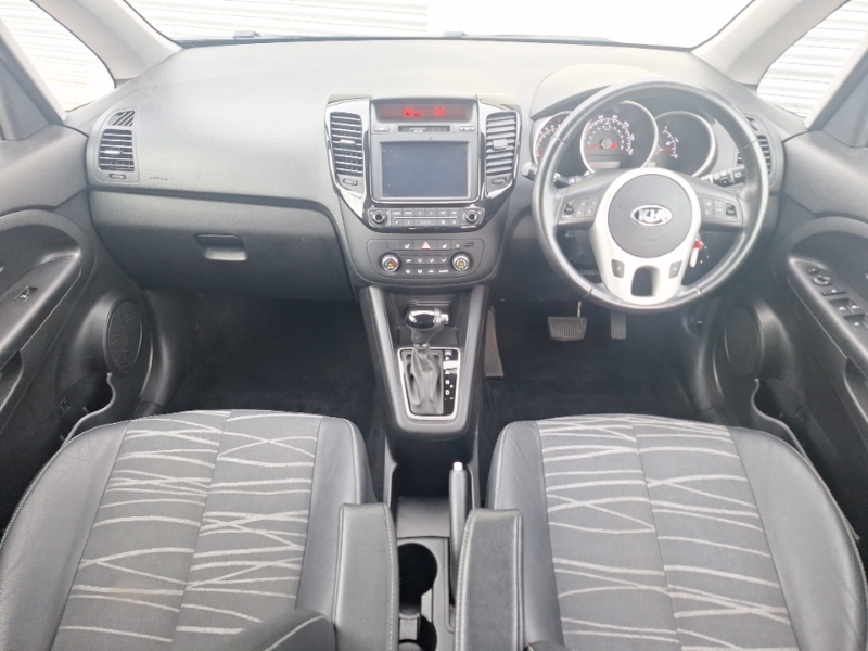 Kia Venga 1.6 3 6 Red #3