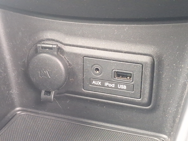 Kia Venga 3 Isg Black #14