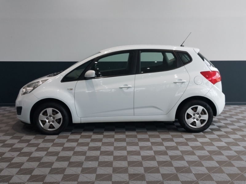 Kia Venga 1.4 Crdi 1 SK64HRW White #4