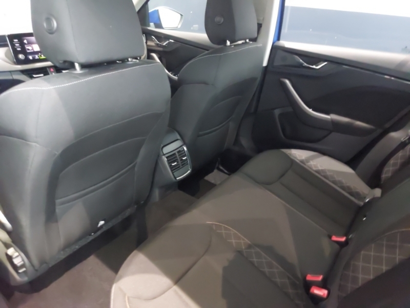 Skoda Kamiq 1.0 Tsi 110 Se Dsg Blue #6