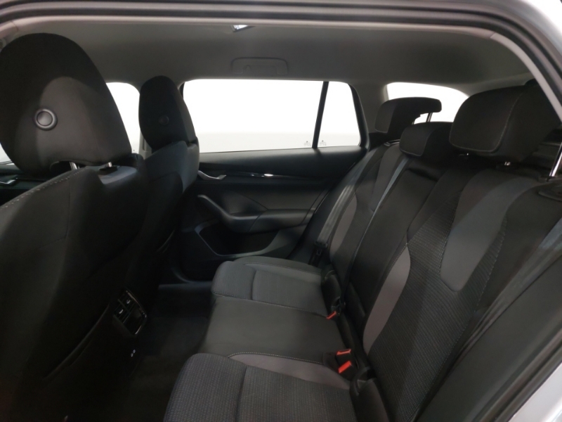 Skoda Octavia 1.5 Tsi E-tec Se Technology Dsg SE24KWA Silver #6