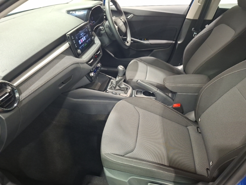Skoda Fabia 1.0 Tsi 116 Se Edition SJ25FEH Blue #5