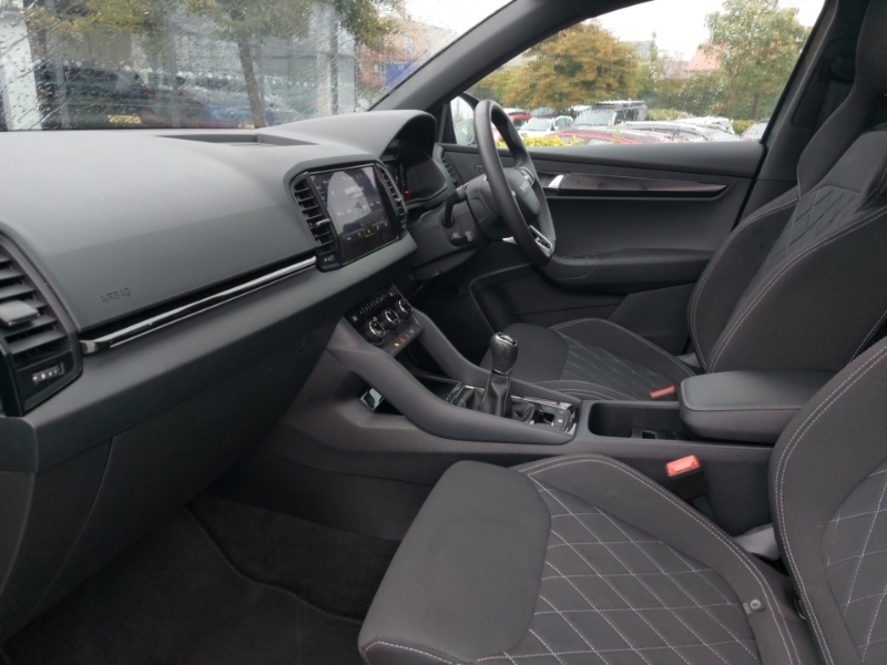 Skoda Karoq 1.5 Tsi Sportline Edition SG75HFY Grey #5