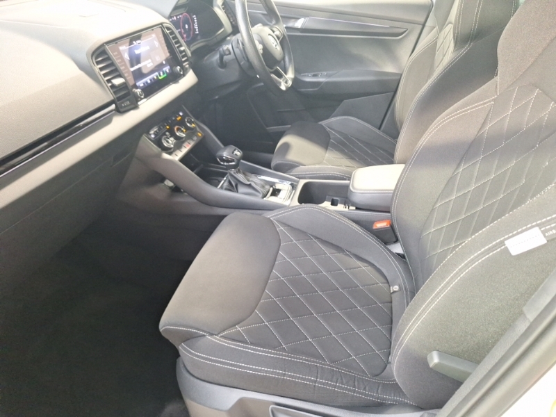 Skoda Karoq 1.5 Tsi Sportline Dsg SA74UYV Silver #5