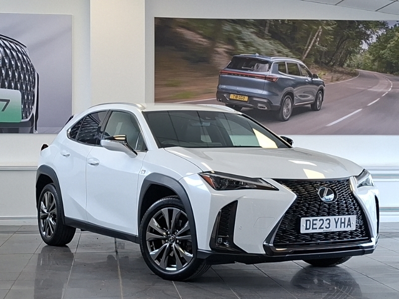 Lexus UX 250H 2.0 F-sport Design Cvt White