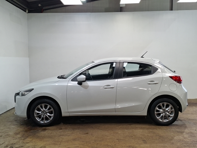 Mazda 2 1.5 Skyactiv G 75 Centre-line SN24HMZ Silver #4