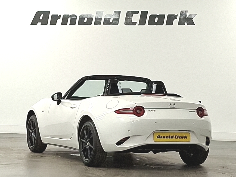 Mazda MX-5 1.5 132 Prime-line White #2