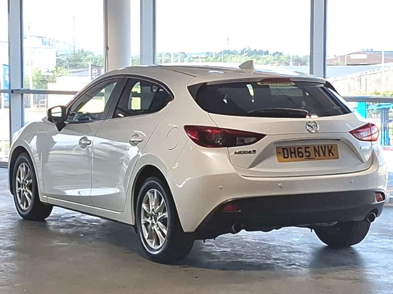 Mazda 3 2.0 Se-l Nav White #2