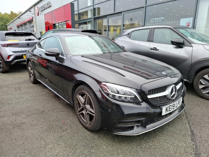 Mercedes-Benz C Class C200 Amg Line 9G-tronic Black