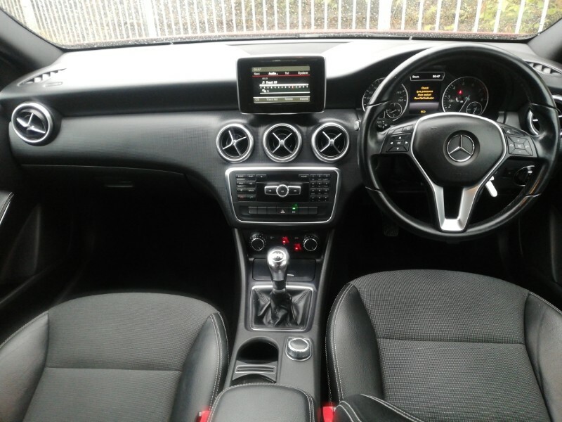 Mercedes-Benz A Class A180 Blueefficiency Se Red #3